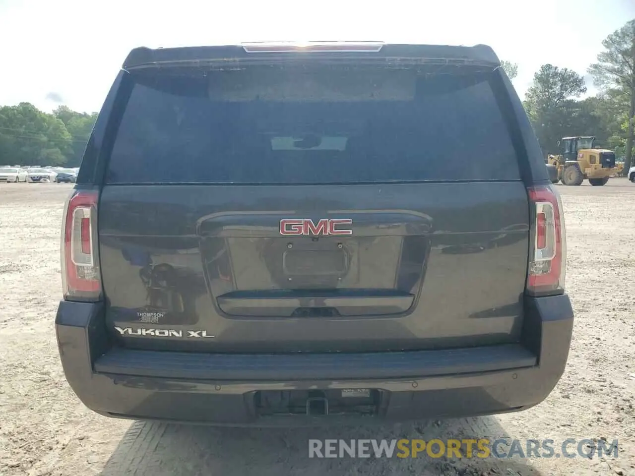 6 Photograph of a damaged car 1GKS2JKC8KR153714 GMC YUKON 2019