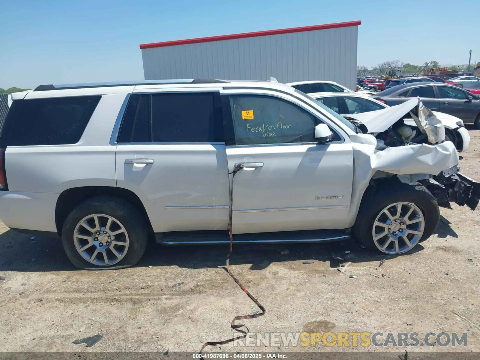 13 Photograph of a damaged car 1GKS1CKJ5LR120779 GMC YUKON 2020