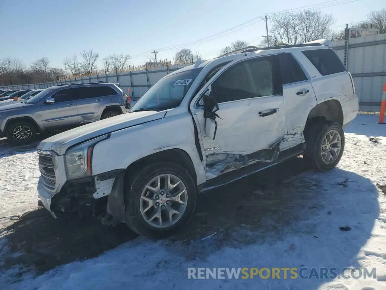 1 Photograph of a damaged car 1GKS2AKC4LR162184 GMC YUKON 2020