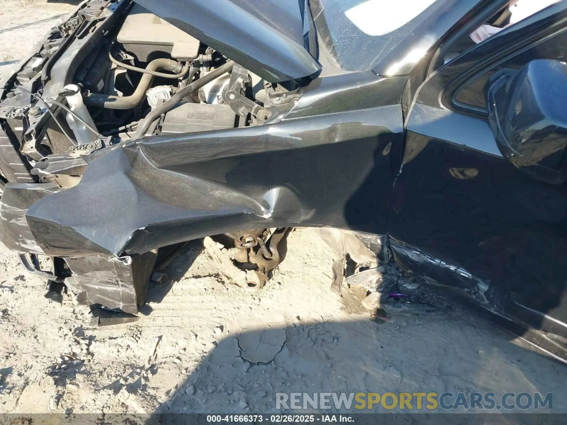 6 Photograph of a damaged car 1GKS2BKC1LR144201 GMC YUKON 2020