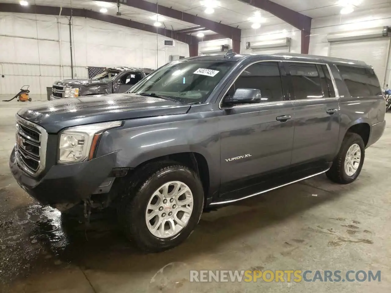 1 Photograph of a damaged car 1GKS2GKC8LR283075 GMC YUKON 2020