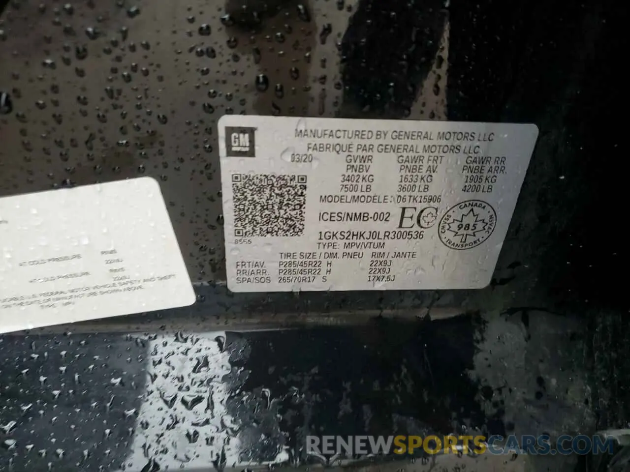 13 Photograph of a damaged car 1GKS2HKJ0LR300536 GMC YUKON 2020