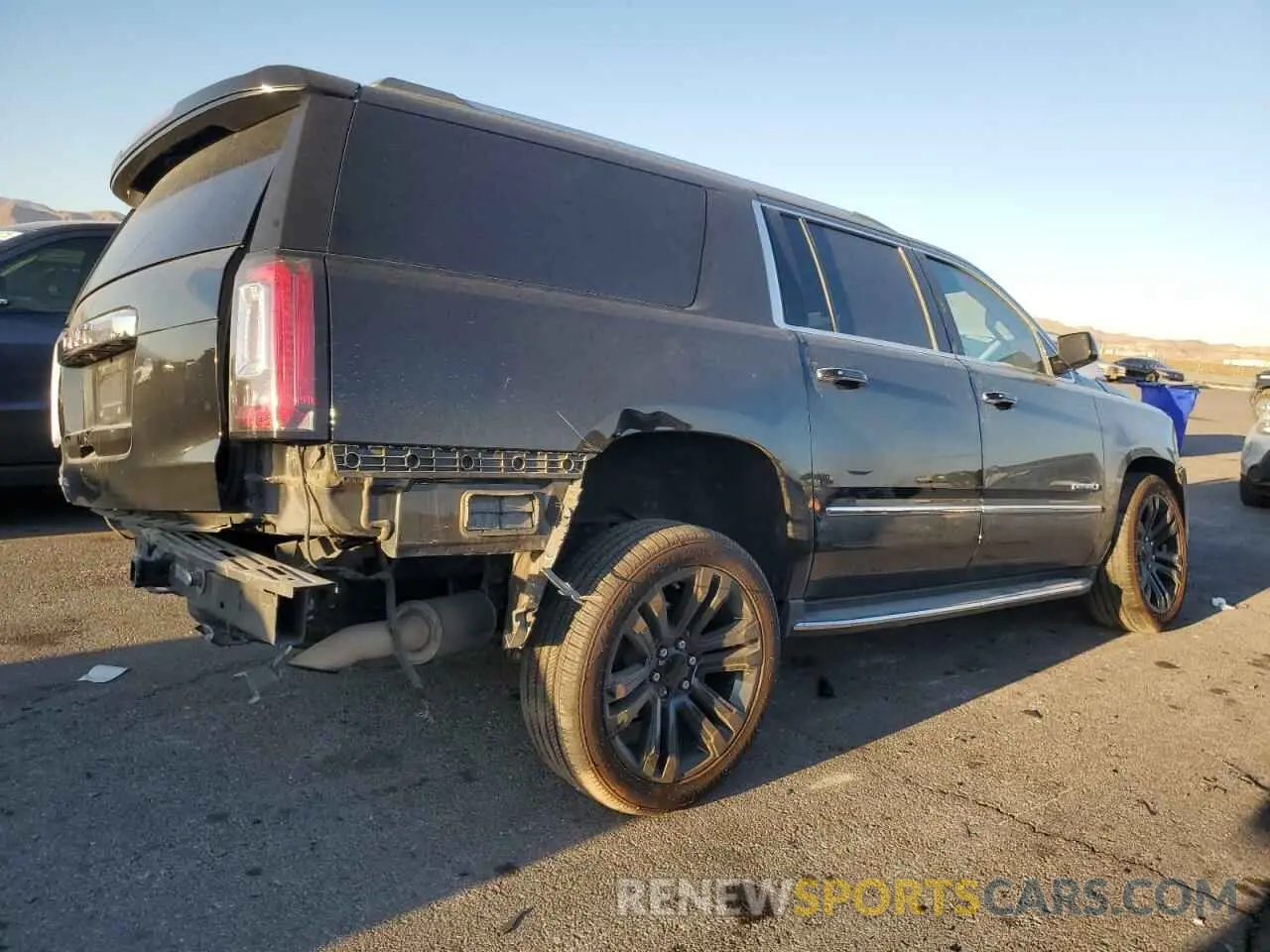 3 Photograph of a damaged car 1GKS2HKJ8LR203469 GMC YUKON 2020