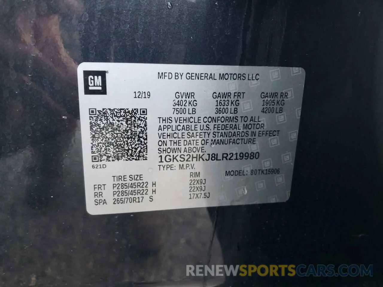 13 Photograph of a damaged car 1GKS2HKJ8LR219980 GMC YUKON 2020