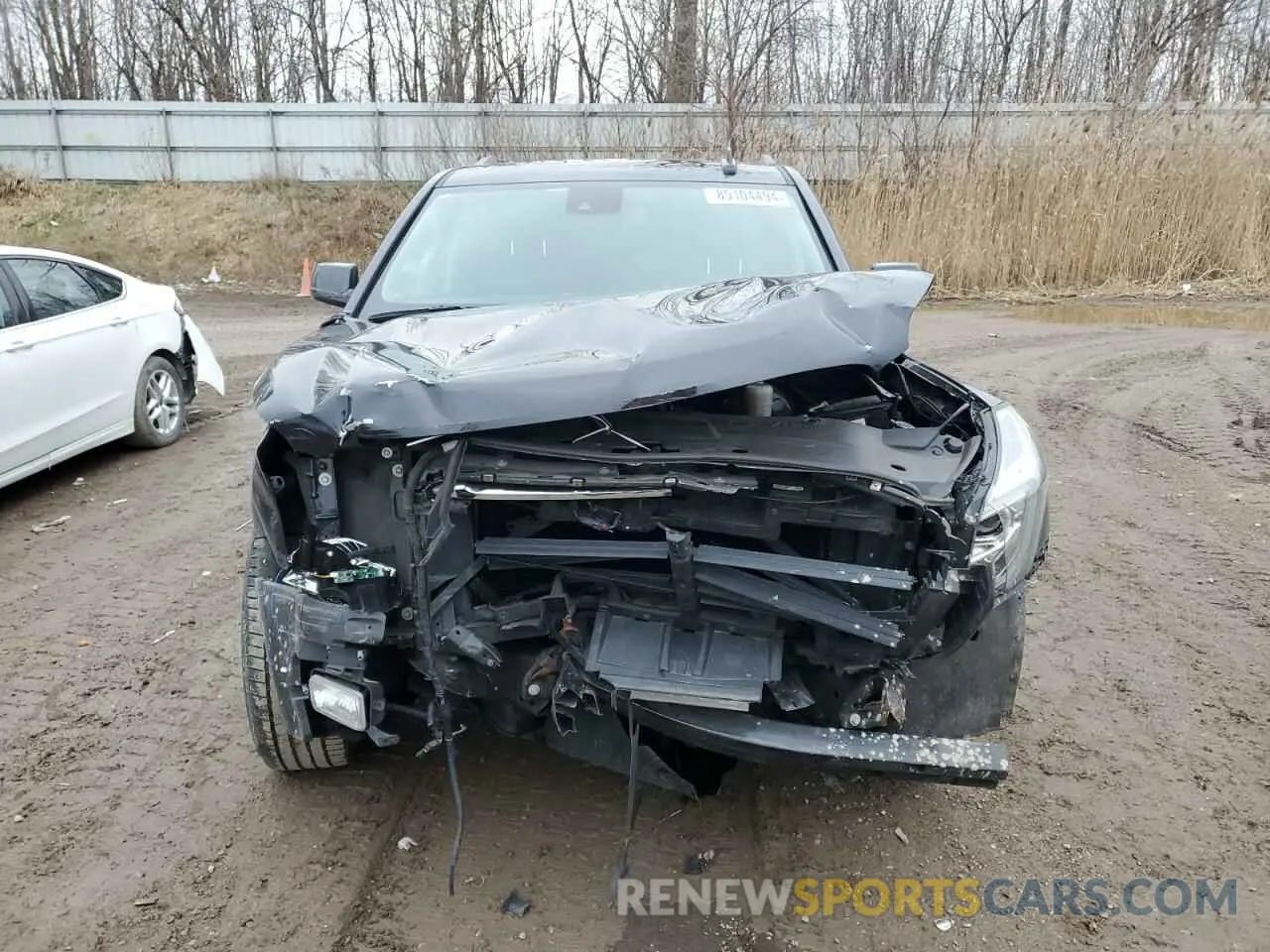 5 Photograph of a damaged car 1GKS2JKC3LR208149 GMC YUKON 2020