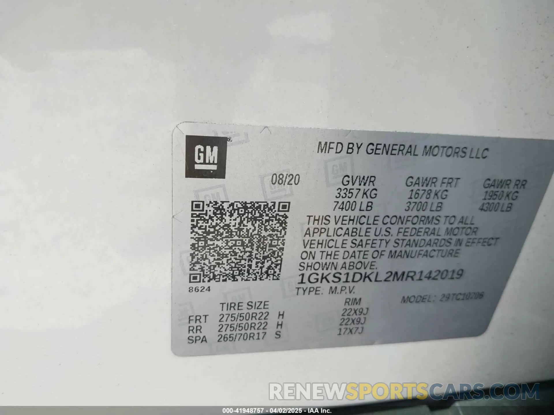 9 Photograph of a damaged car 1GKS1DKL2MR142019 GMC YUKON 2021