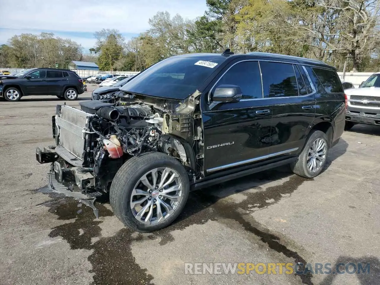 1 Photograph of a damaged car 1GKS1DKL3MR394376 GMC YUKON 2021