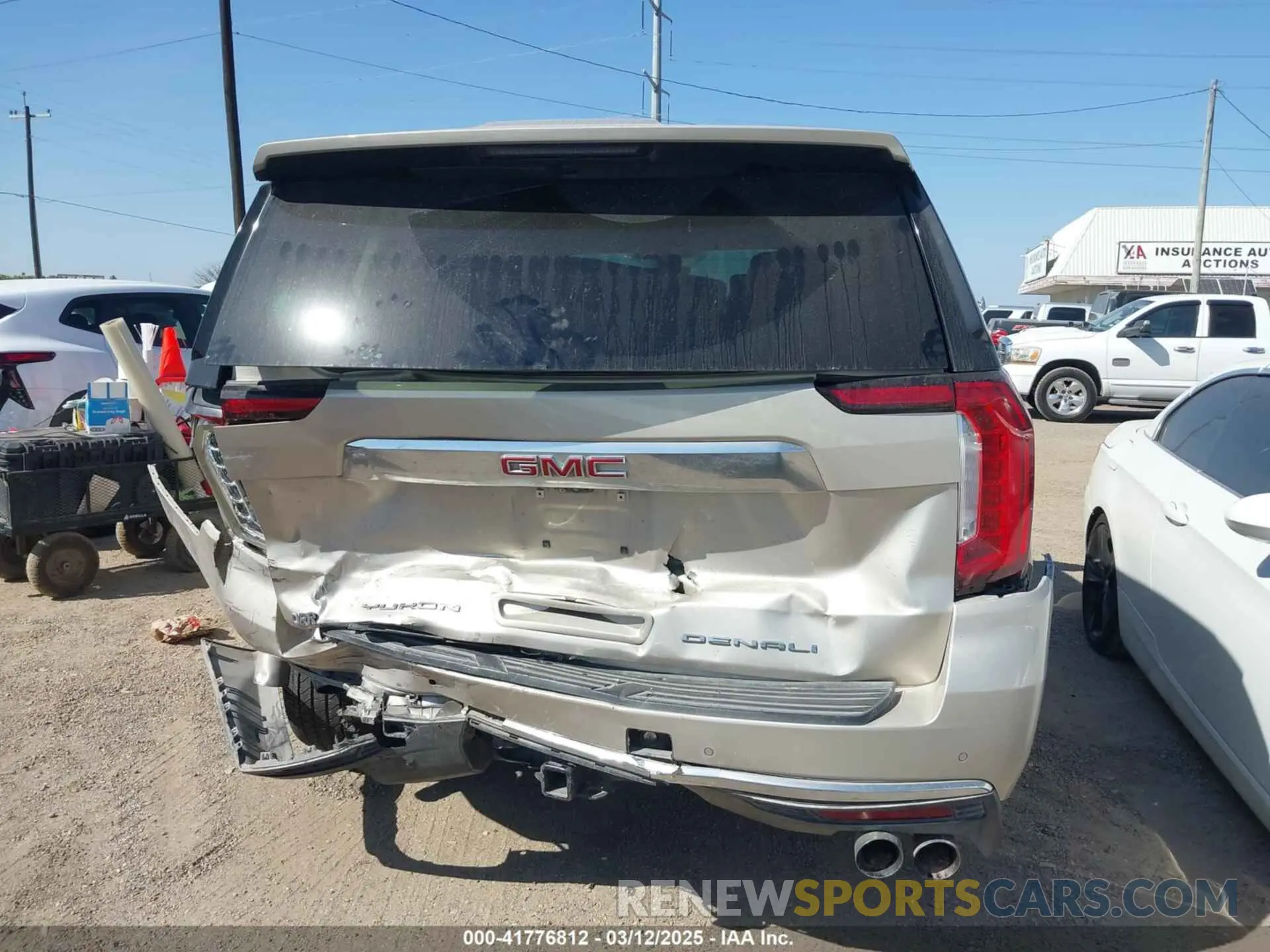15 Photograph of a damaged car 1GKS1DKL6MR191045 GMC YUKON 2021