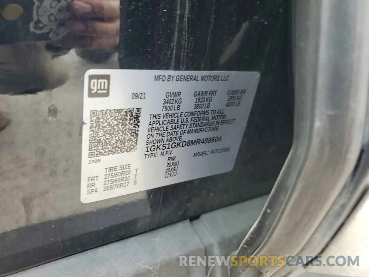 13 Photograph of a damaged car 1GKS1GKD8MR488604 GMC YUKON 2021