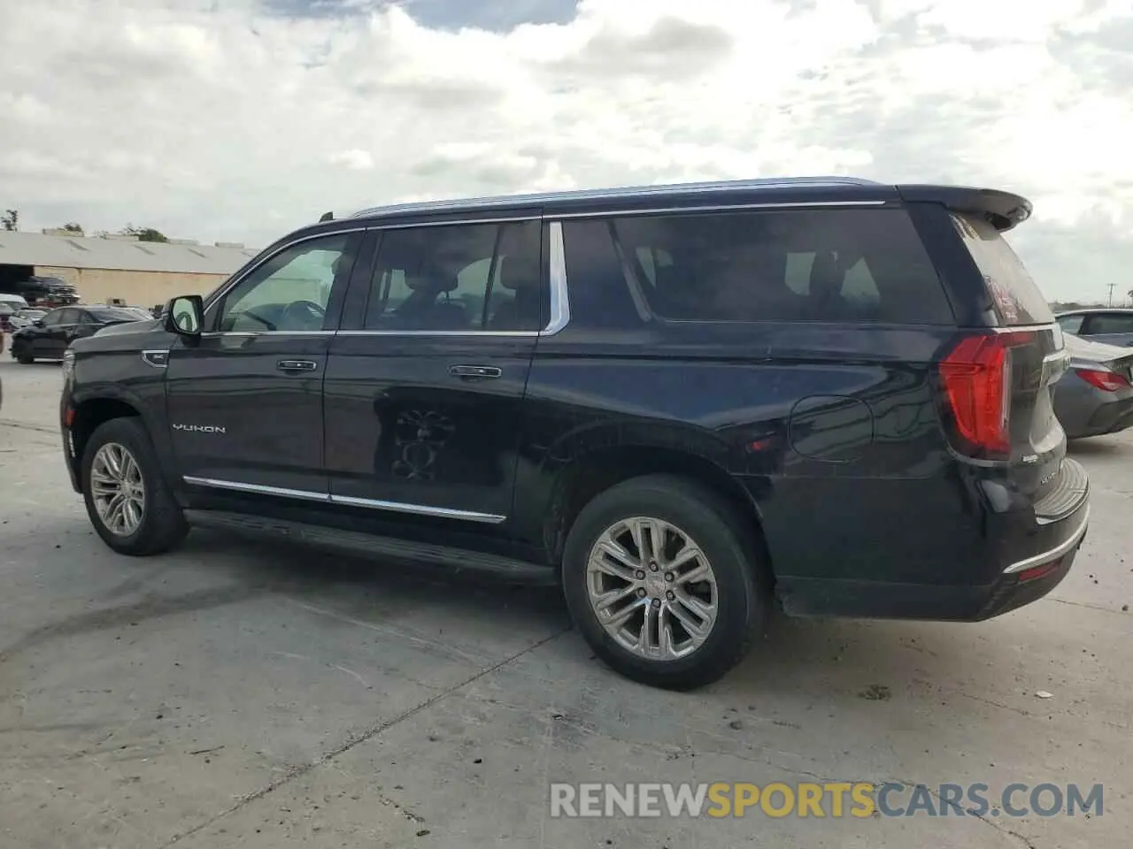 2 Photograph of a damaged car 1GKS1GKD8MR488604 GMC YUKON 2021