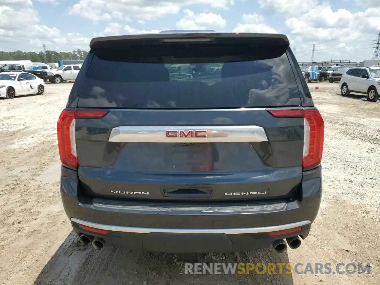 6 Photograph of a damaged car 1GKS1JKL7MR189576 GMC YUKON 2021