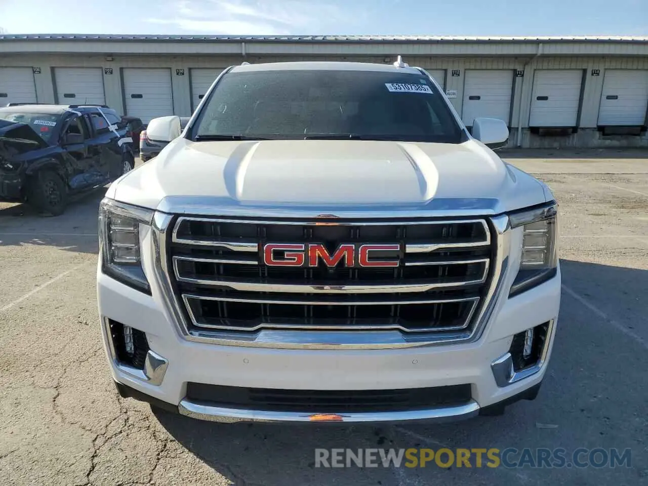 5 Photograph of a damaged car 1GKS2BKD2MR148235 GMC YUKON 2021