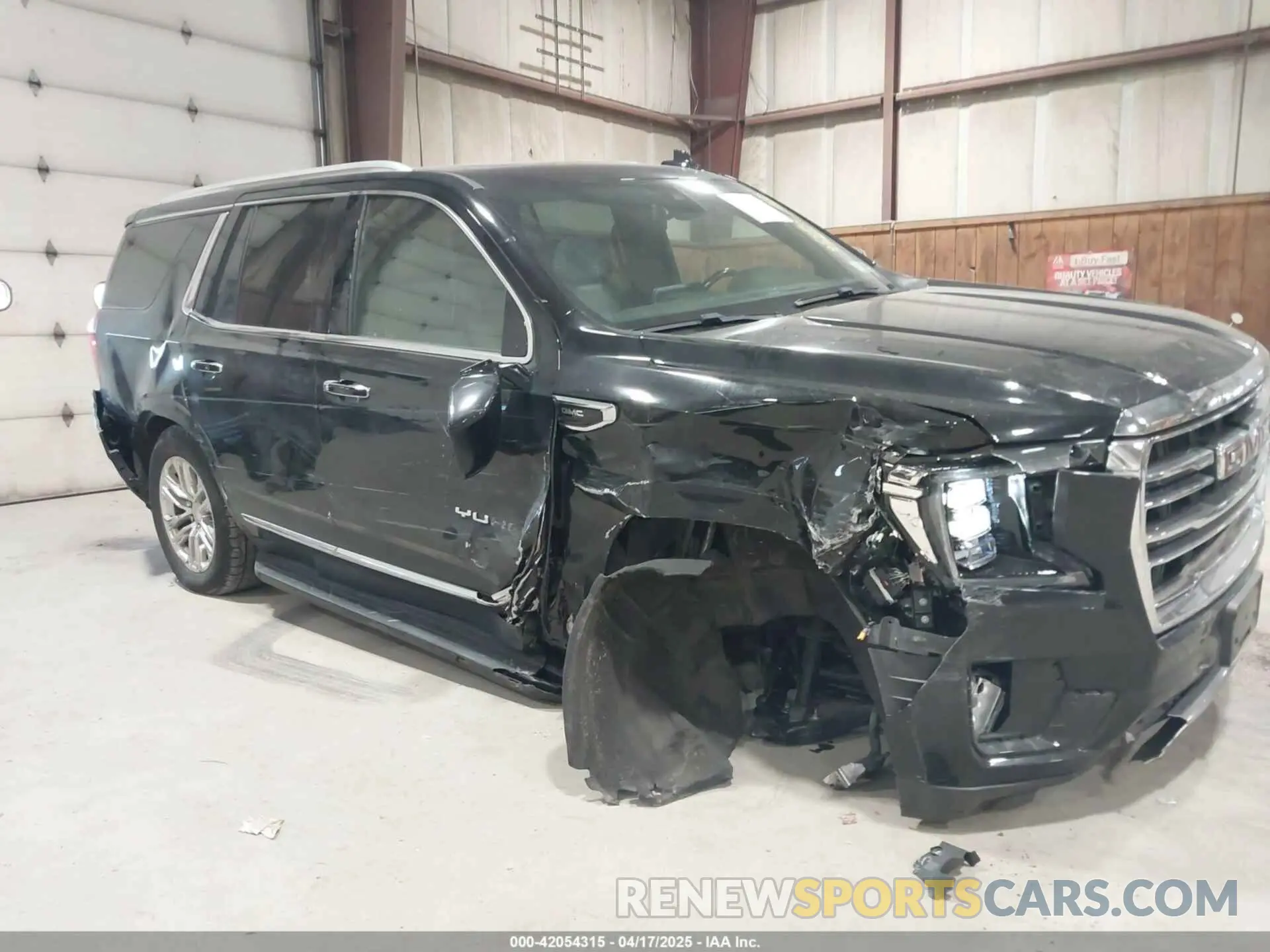 6 Photograph of a damaged car 1GKS2BKD2MR185771 GMC YUKON 2021