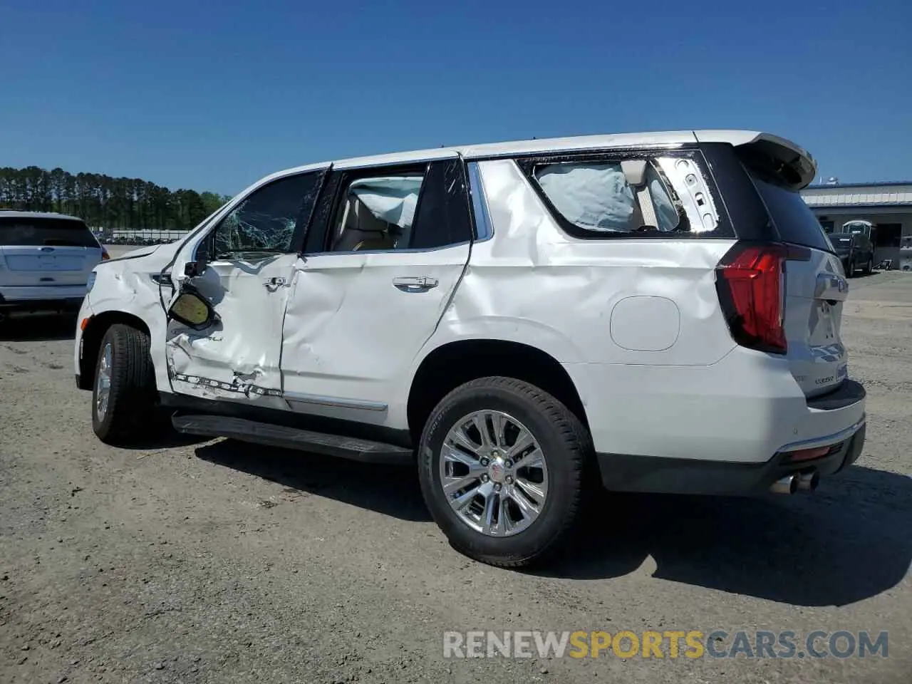 2 Photograph of a damaged car 1GKS2DKLXMR315704 GMC YUKON 2021