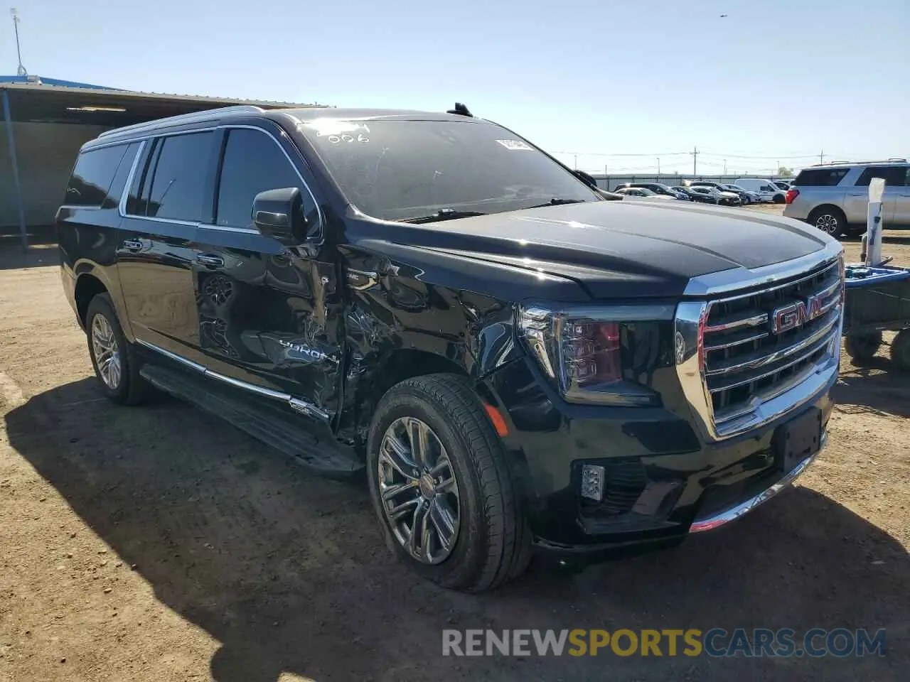 4 Photograph of a damaged car 1GKS2GKD5MR370474 GMC YUKON 2021