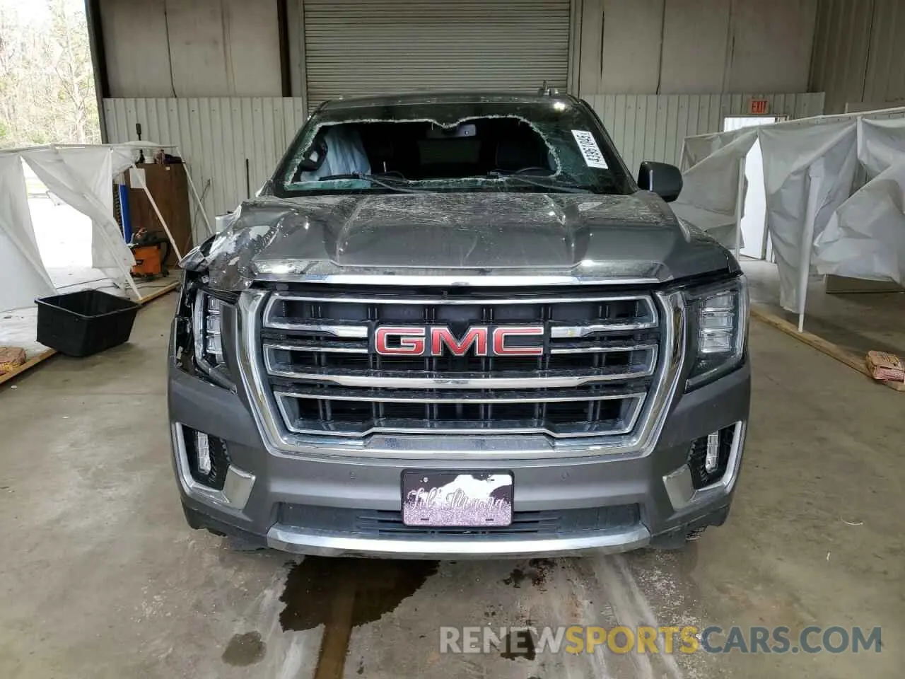 5 Photograph of a damaged car 1GKS2GKT1MR310067 GMC YUKON 2021