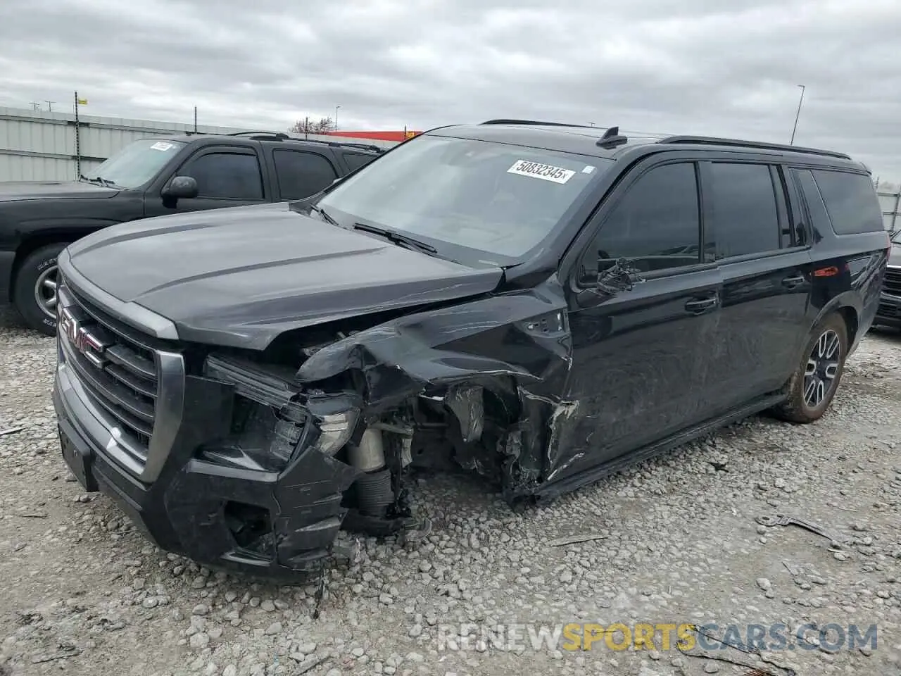 1 Photograph of a damaged car 1GKS2HKD4MR182258 GMC YUKON 2021