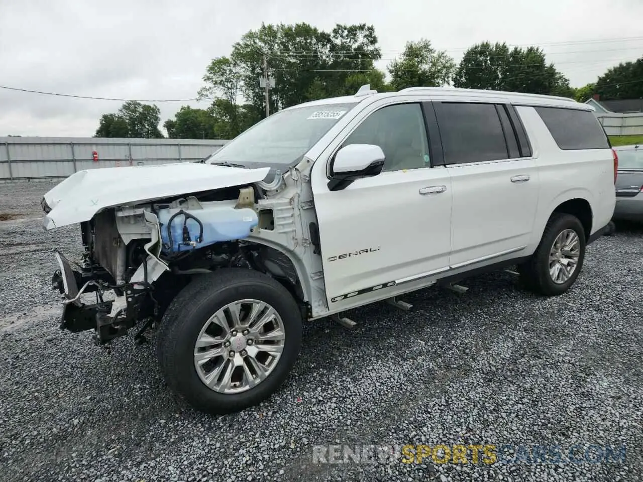 1 Photograph of a damaged car 1GKS2JKL7MR289951 GMC YUKON 2021
