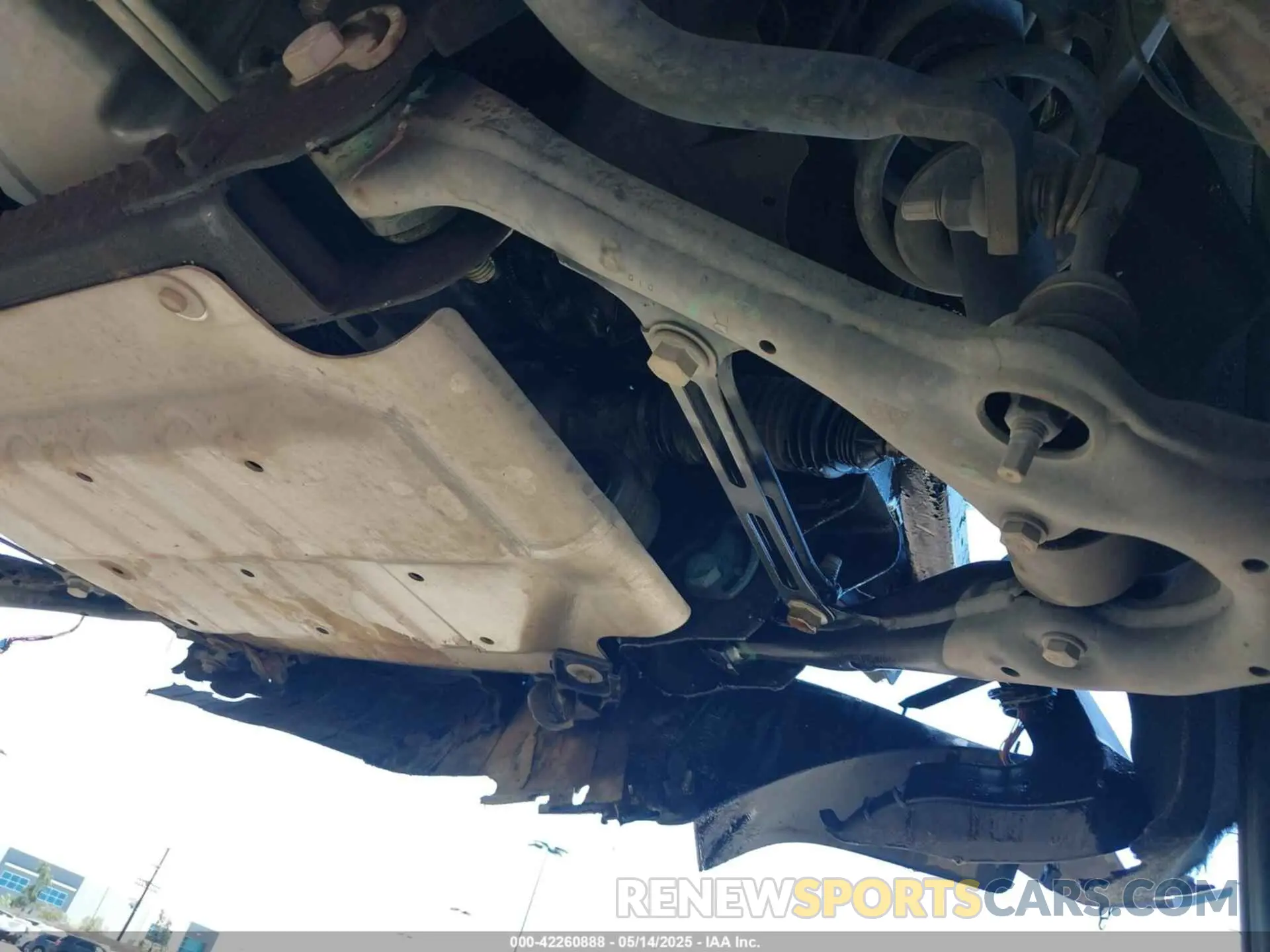 19 Photograph of a damaged car 1GKS1AKD8NR196434 GMC YUKON 2022