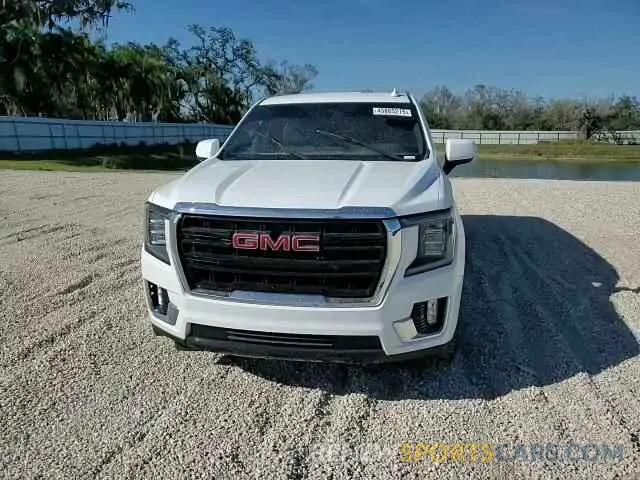 12 Photograph of a damaged car 1GKS1FKD1NR354268 GMC YUKON 2022