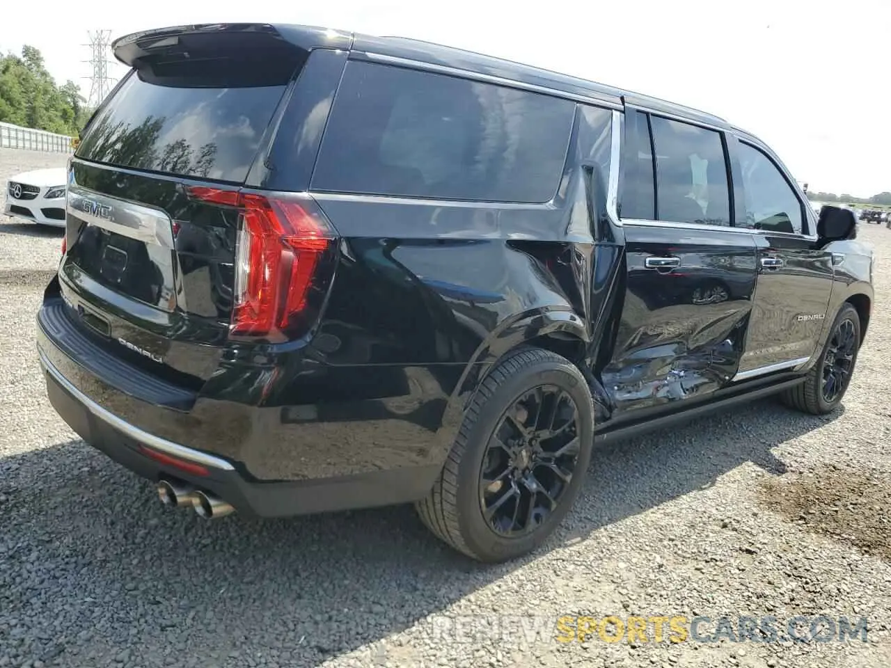 3 Photograph of a damaged car 1GKS1JKL0NR126532 GMC YUKON 2022