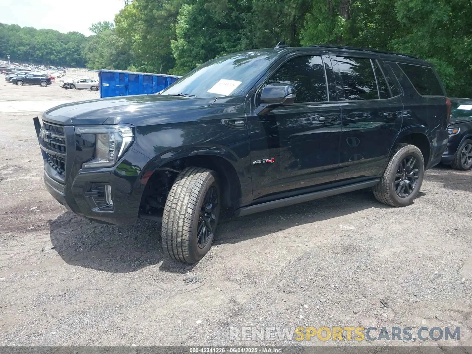 2 Photograph of a damaged car 1GKS2CKL3NR230487 GMC YUKON 2022