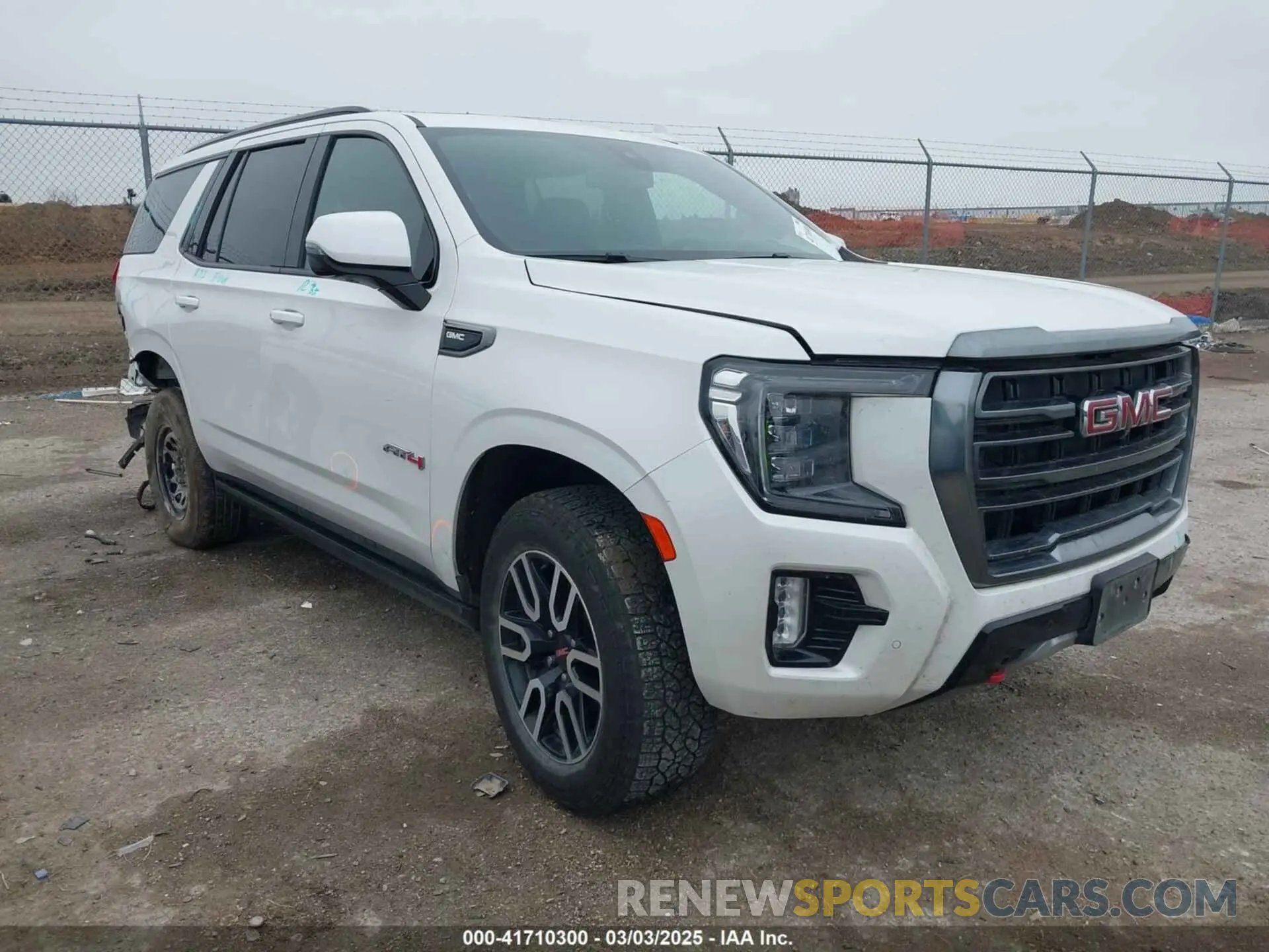 1 Photograph of a damaged car 1GKS2CKL8NR116596 GMC YUKON 2022