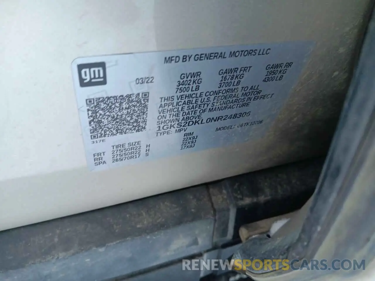 13 Photograph of a damaged car 1GKS2DKL0NR248306 GMC YUKON 2022