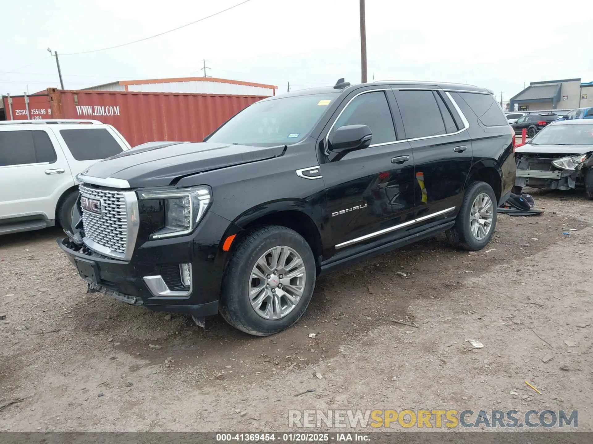 2 Photograph of a damaged car 1GKS2DKL3NR337450 GMC YUKON 2022