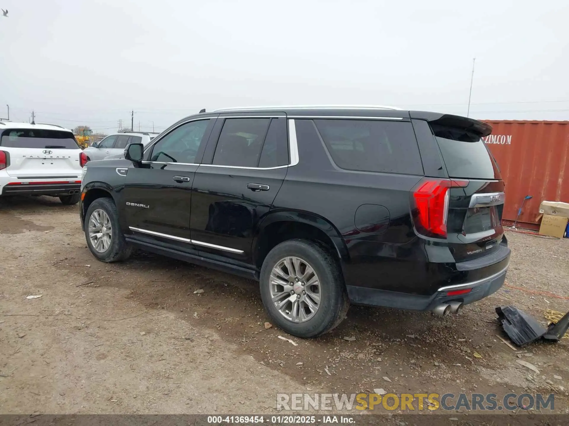 3 Photograph of a damaged car 1GKS2DKL3NR337450 GMC YUKON 2022