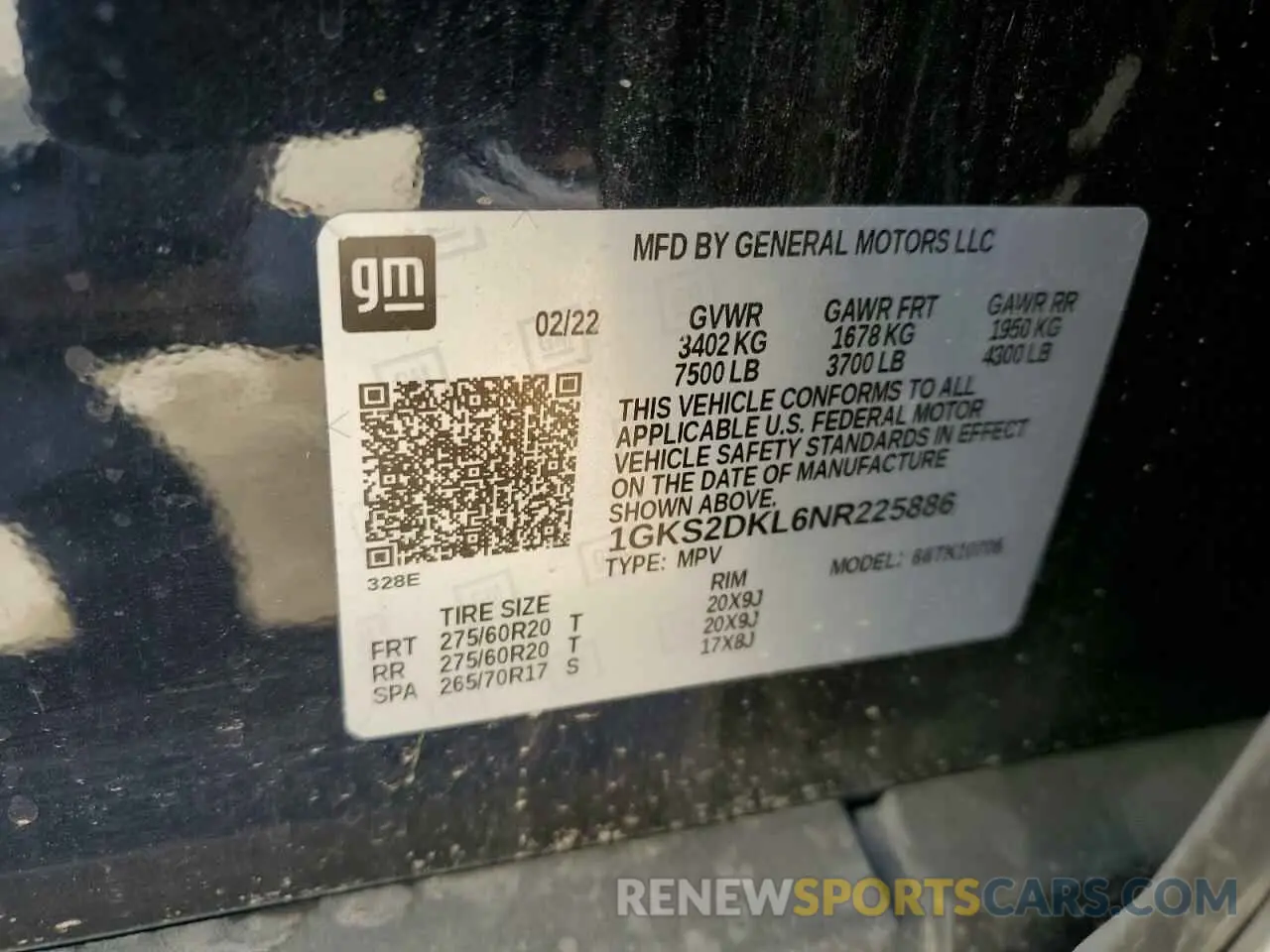 13 Photograph of a damaged car 1GKS2DKL6NR225886 GMC YUKON 2022