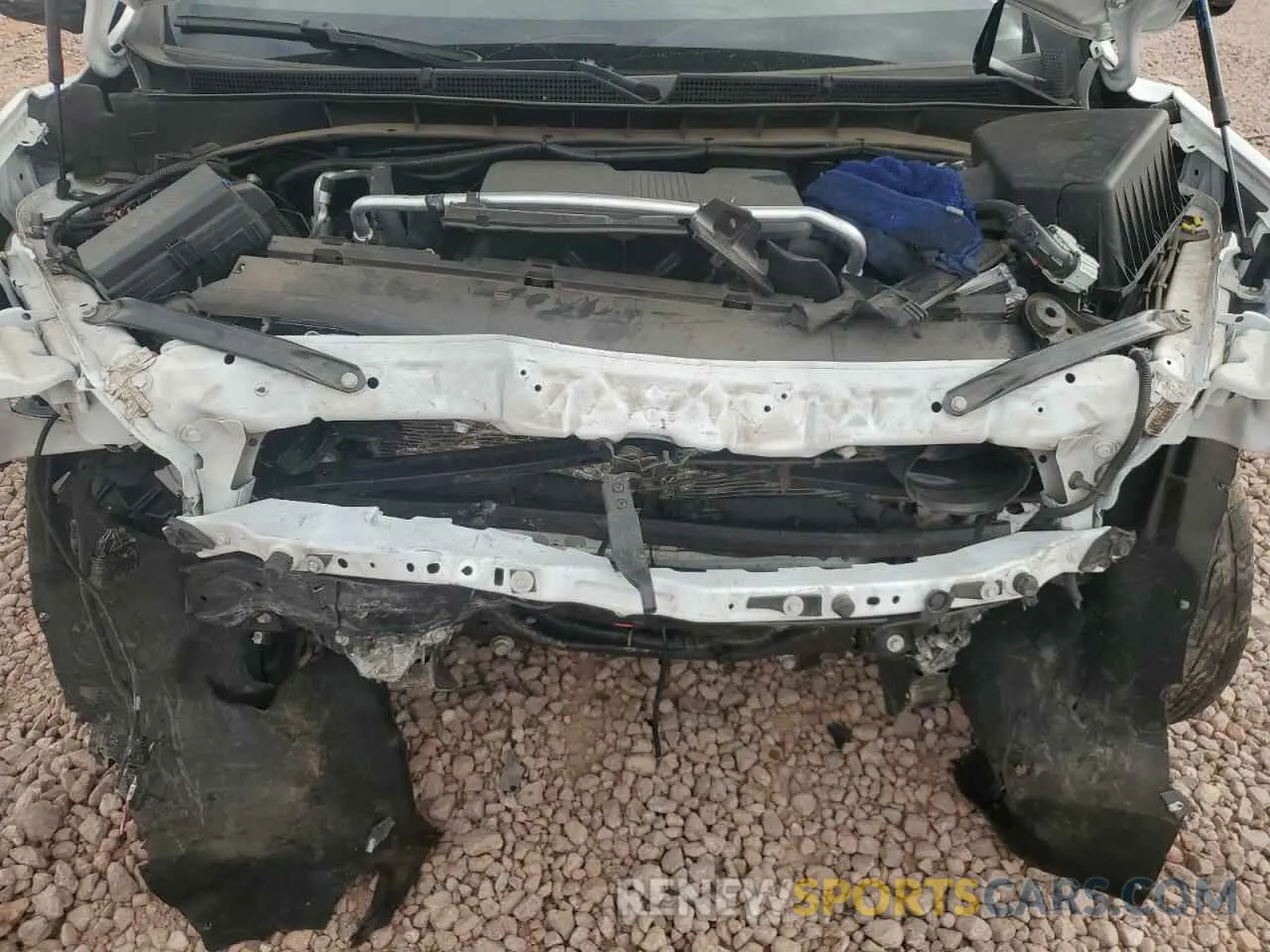 13 Photograph of a damaged car 1GKS2GKD8NR359714 GMC YUKON 2022