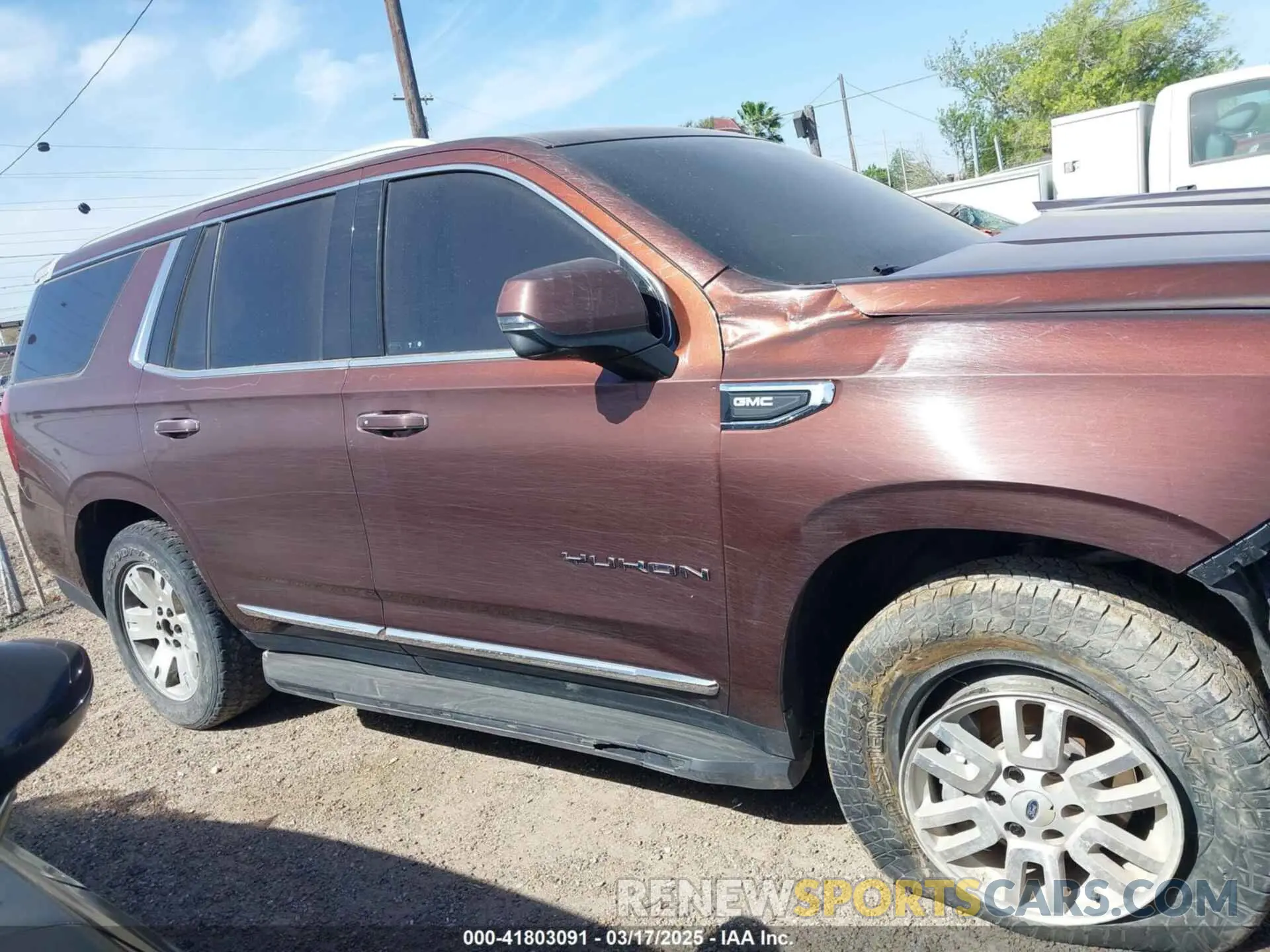 12 Photograph of a damaged car 1GKS1BKD8PR529871 GMC YUKON 2023