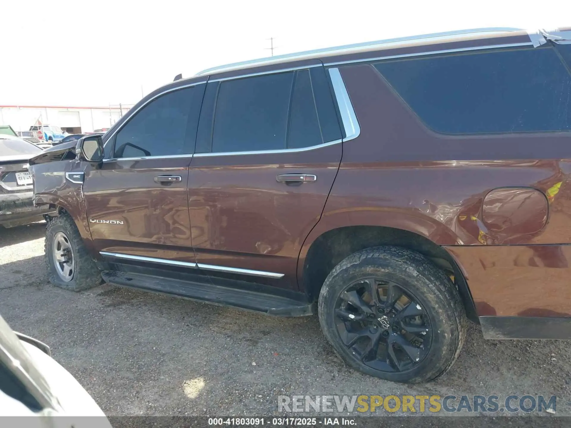 13 Photograph of a damaged car 1GKS1BKD8PR529871 GMC YUKON 2023