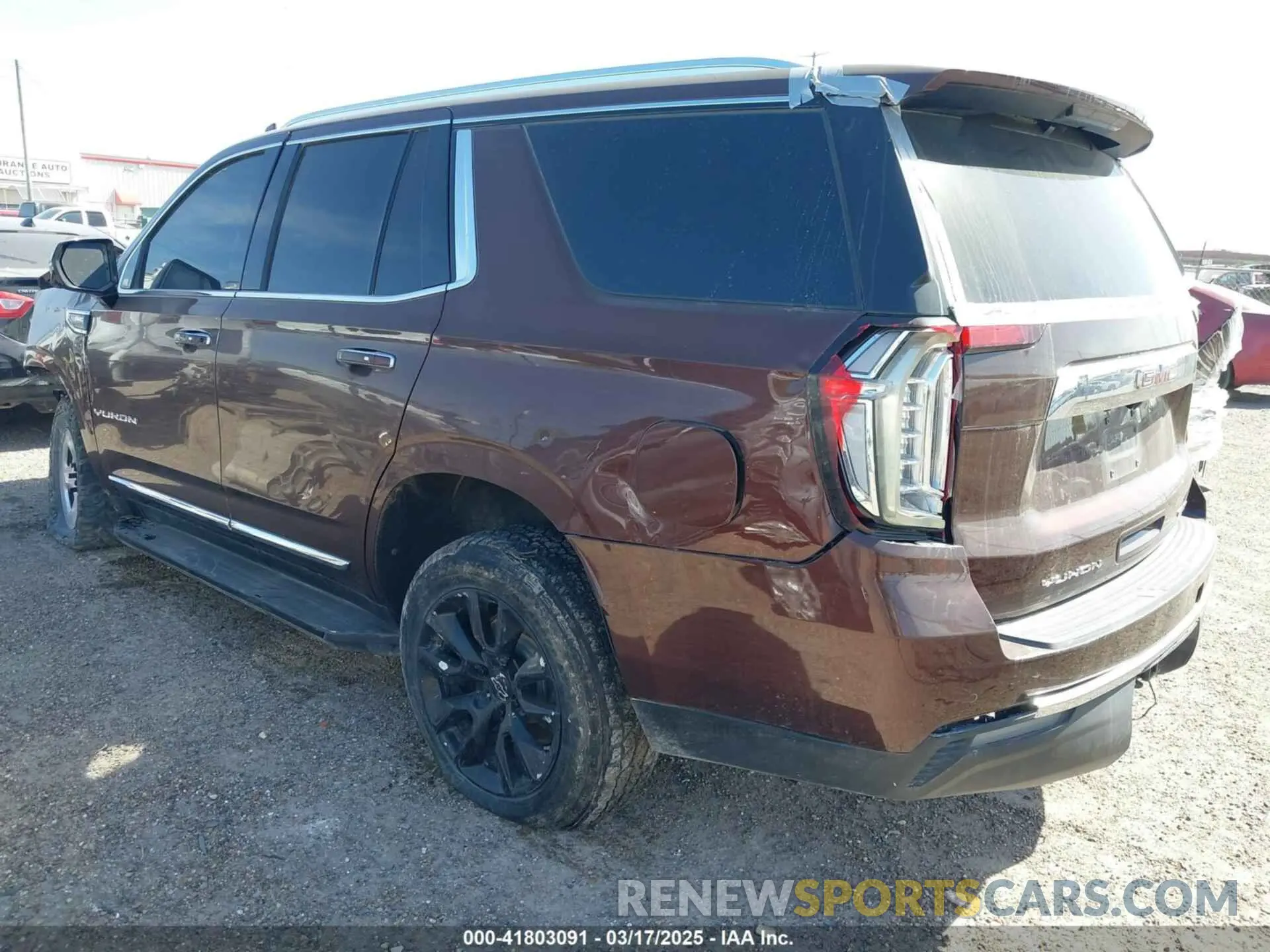 3 Photograph of a damaged car 1GKS1BKD8PR529871 GMC YUKON 2023