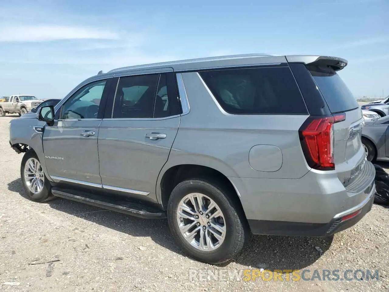 2 Photograph of a damaged car 1GKS1BKDXPR313617 GMC YUKON 2023