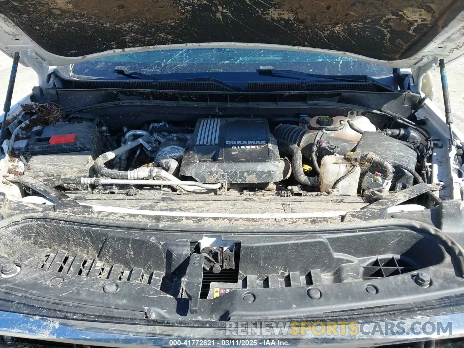 10 Photograph of a damaged car 1GKS1BKT2PR512815 GMC YUKON 2023