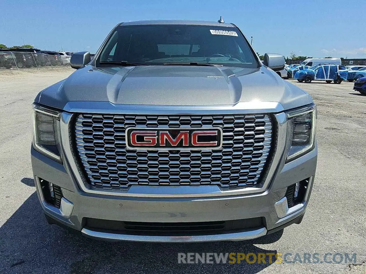 5 Photograph of a damaged car 1GKS1DKLXPR339931 GMC YUKON 2023