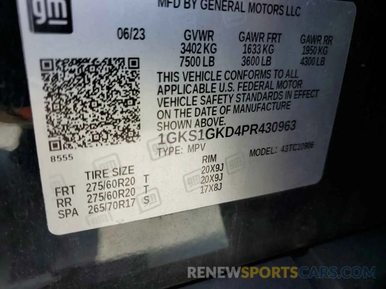 13 Photograph of a damaged car 1GKS1GKD4PR430963 GMC YUKON 2023