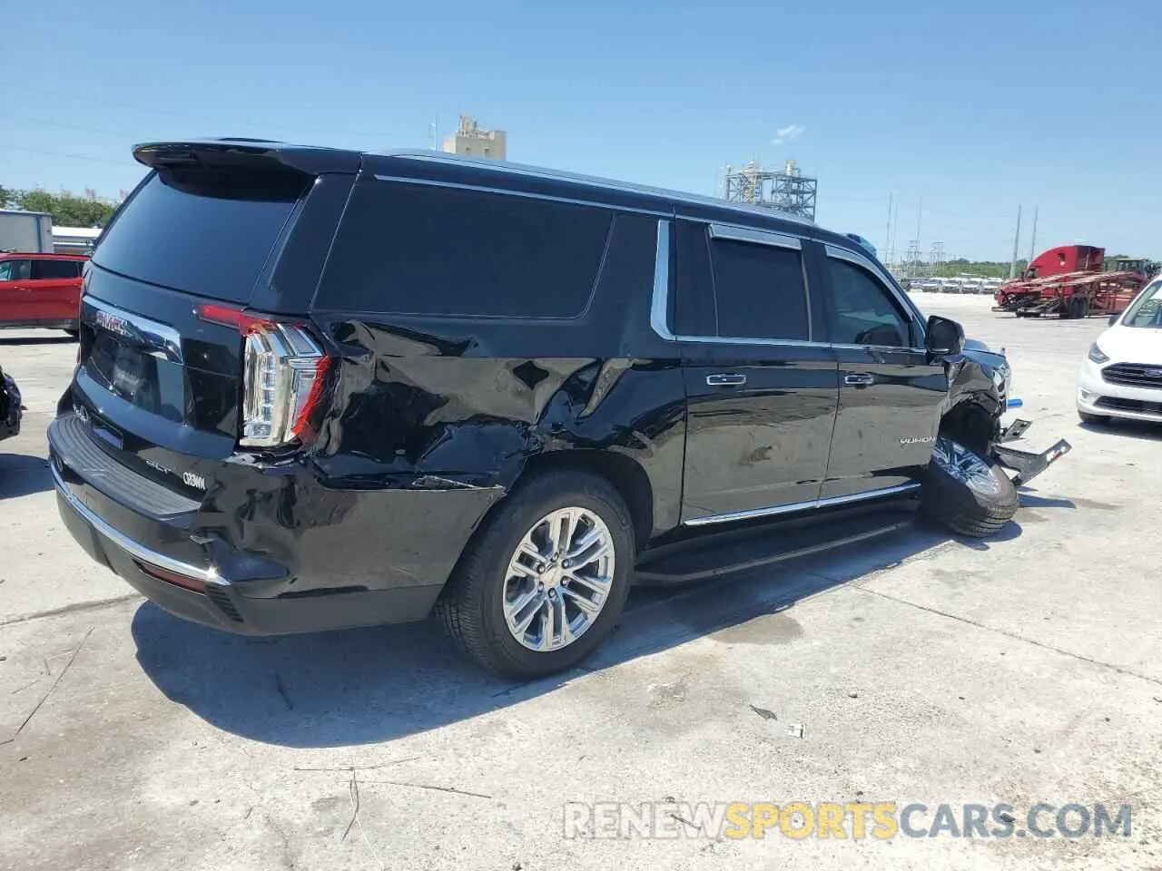 3 Photograph of a damaged car 1GKS1GKD4PR430963 GMC YUKON 2023