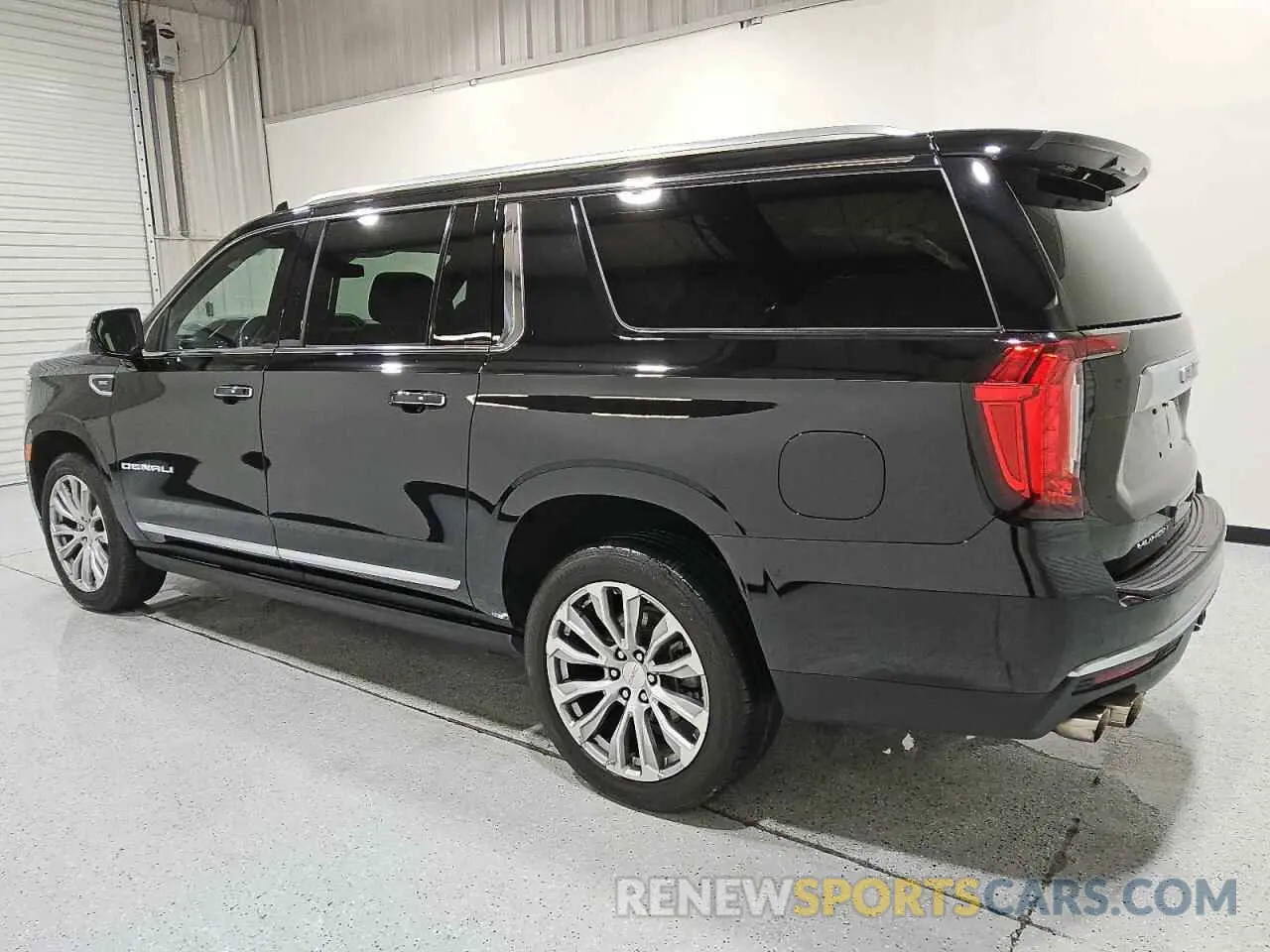 2 Photograph of a damaged car 1GKS1JKL9PR209119 GMC YUKON 2023