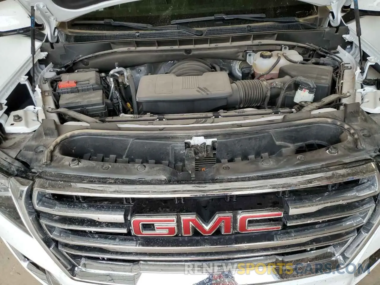 14 Photograph of a damaged car 1GKS2BKD3PR511436 GMC YUKON 2023