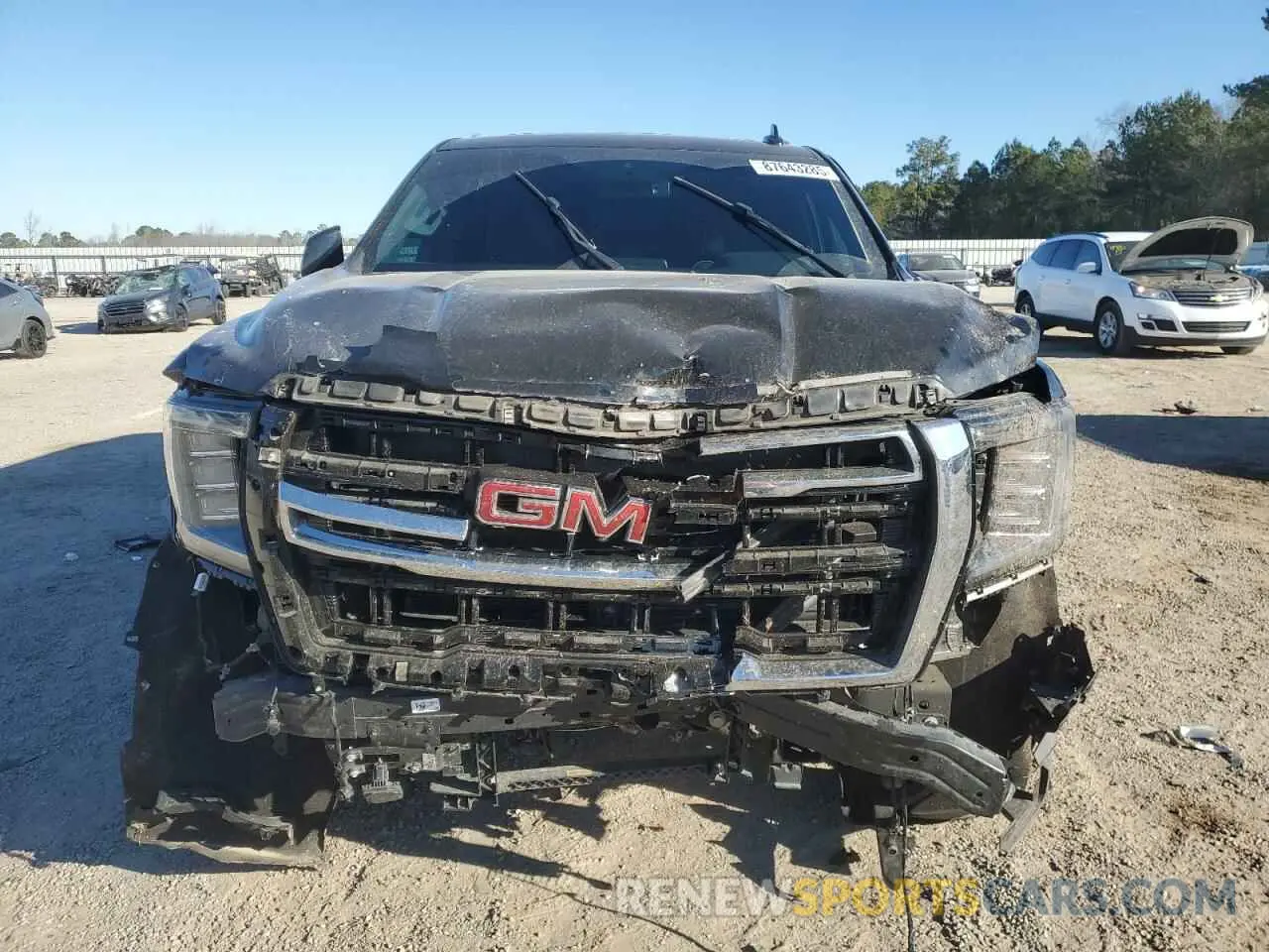 5 Photograph of a damaged car 1GKS2BKD5PR209033 GMC YUKON 2023