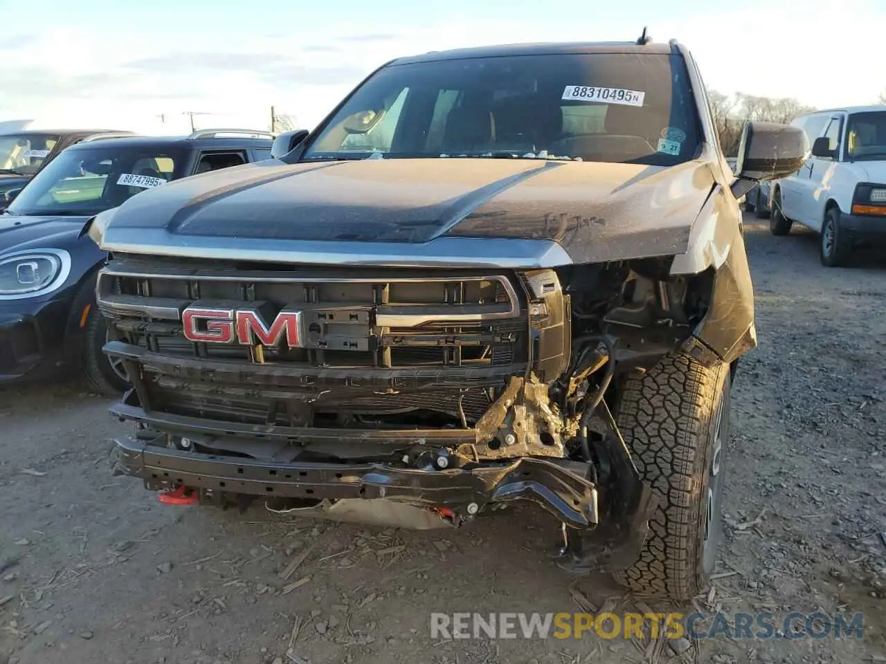 5 Photograph of a damaged car 1GKS2CKD1PR148365 GMC YUKON 2023