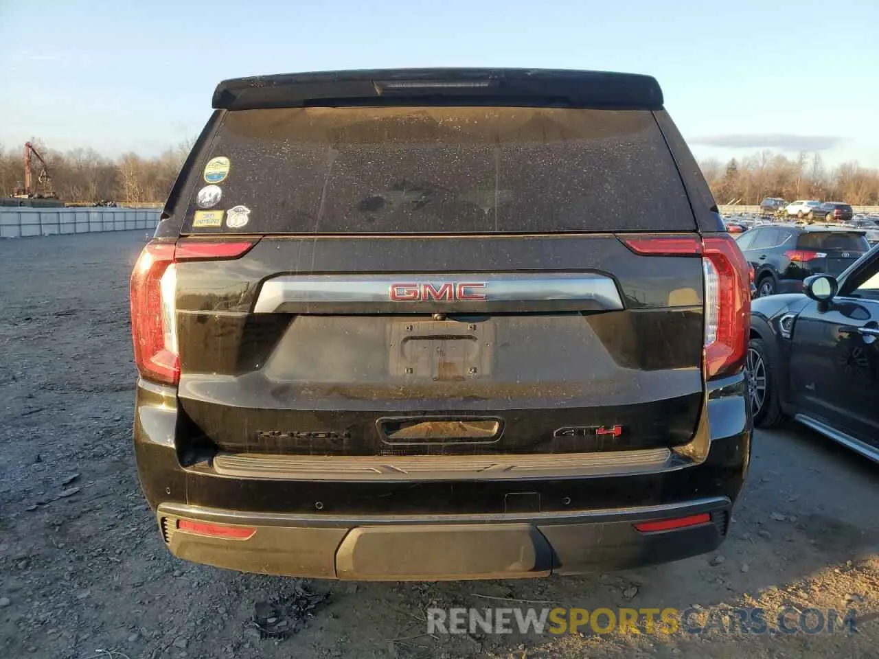6 Photograph of a damaged car 1GKS2CKD1PR148365 GMC YUKON 2023