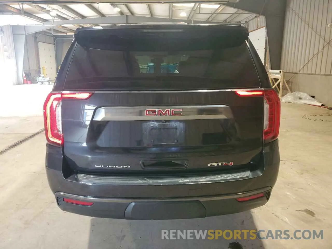 6 Photograph of a damaged car 1GKS2CKD9PR112164 GMC YUKON 2023