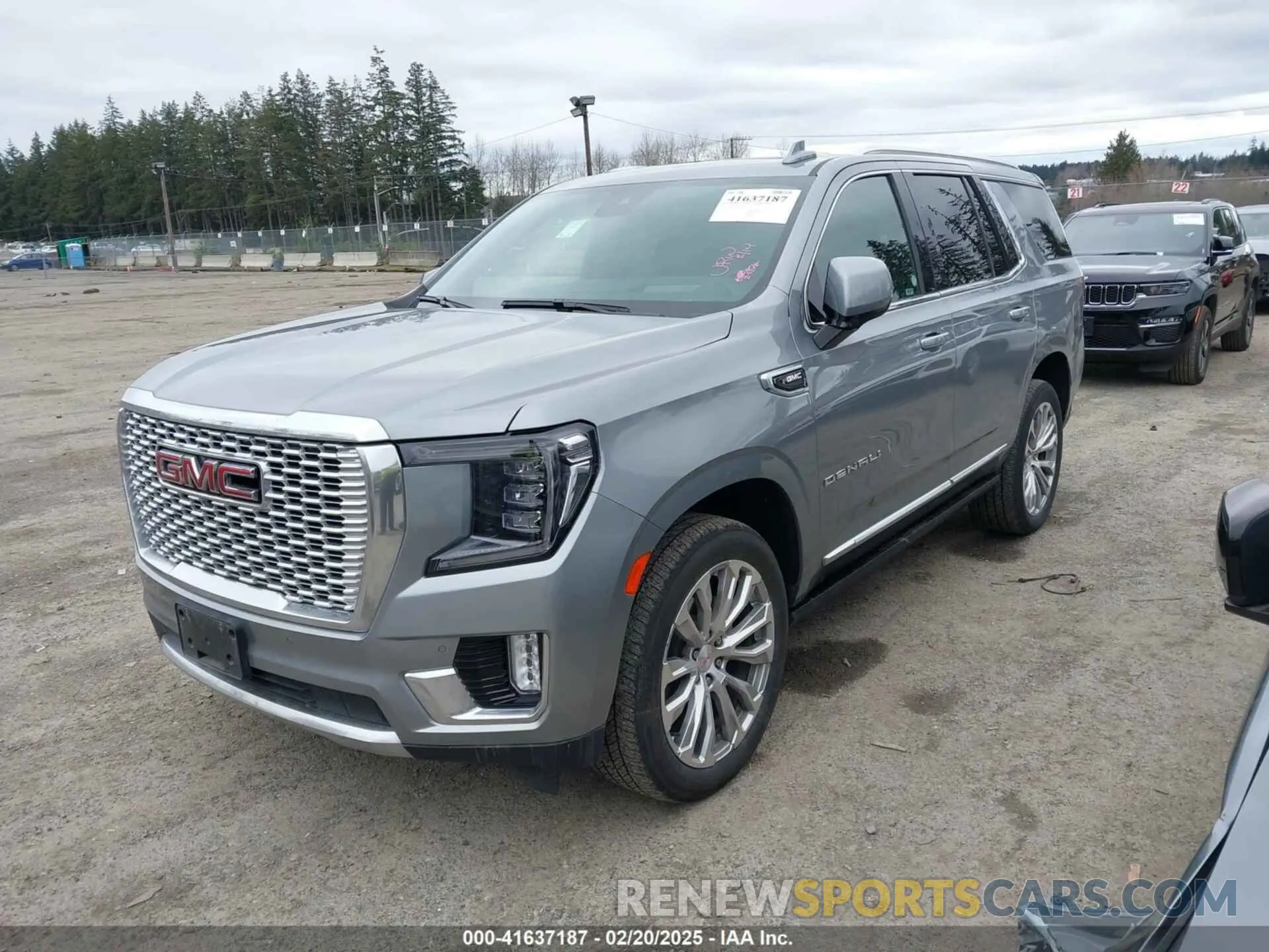 2 Photograph of a damaged car 1GKS2DKL1PR230416 GMC YUKON 2023
