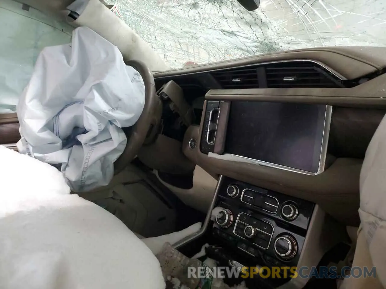9 Photograph of a damaged car 1GKS2DKL1PR392756 GMC YUKON 2023