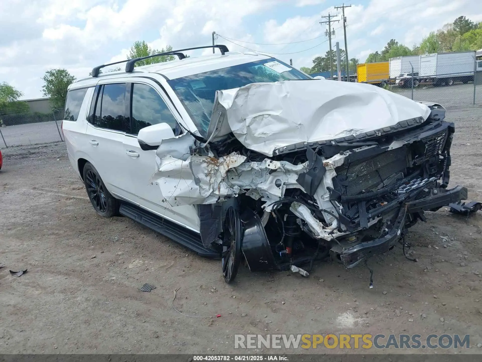 1 Photograph of a damaged car 1GKS2DKT6PR245476 GMC YUKON 2023