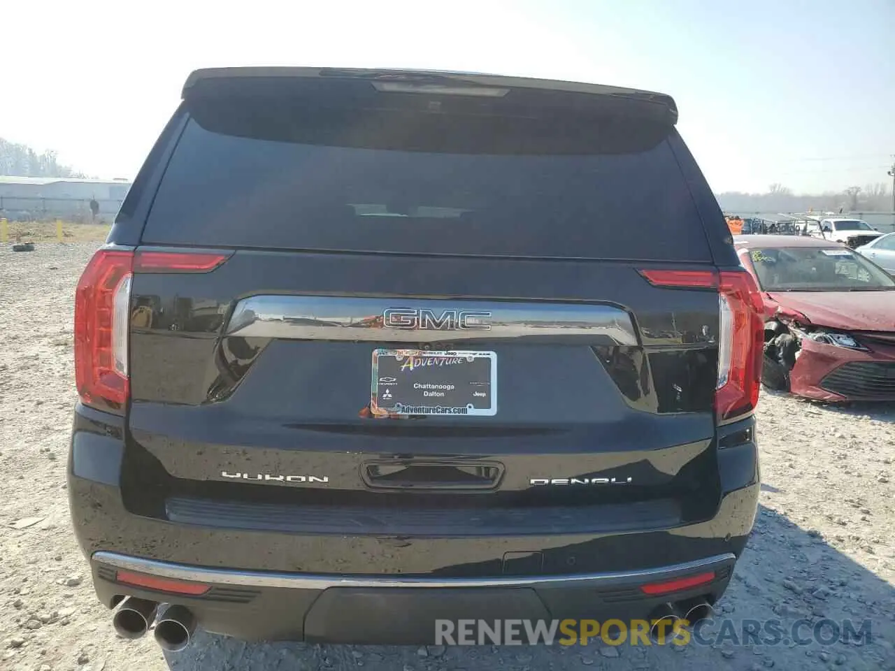 6 Photograph of a damaged car 1GKS2EKL1PR120178 GMC YUKON 2023
